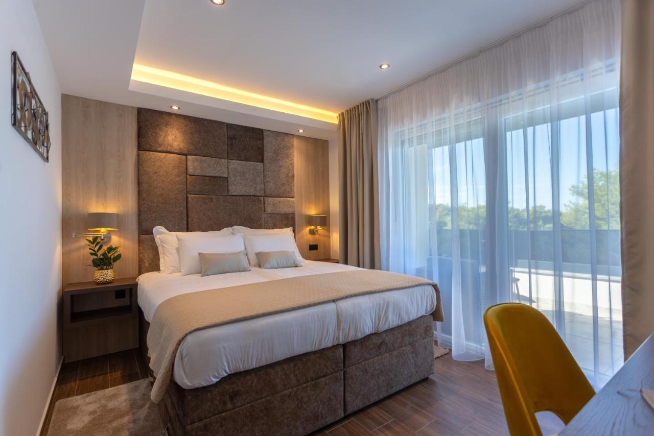 Villa Fortis B&B Trogir Extérieur photo