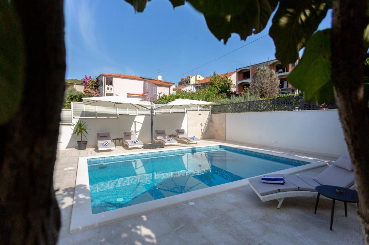 Villa Fortis B&B Trogir Extérieur photo